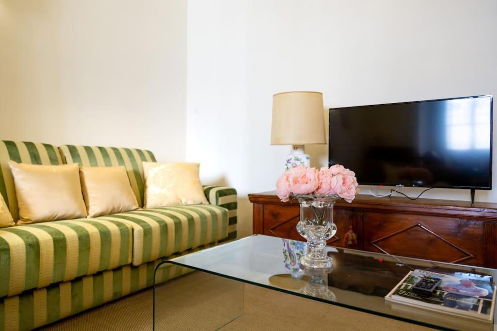 Luxury Florence - City Center Appartement Buitenkant foto